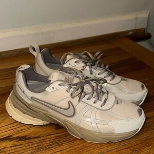 Nike Cream and Gray Athletic Shoes